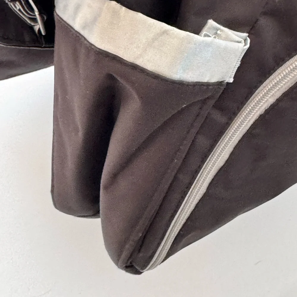 Ju-Ju-Be Classic Collection Better Be Messenger Diaper Bag, Black/Silver
